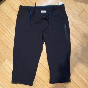 Columbia women’s capris. Size 14